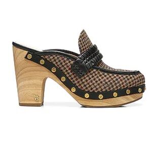 Stylish Women's Houndstooth Clogs